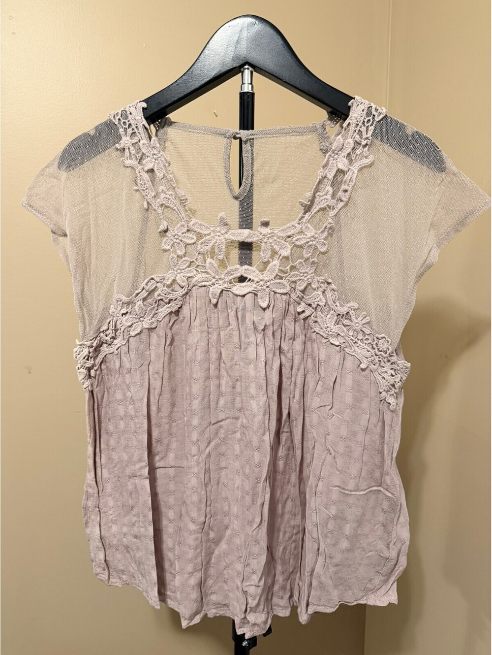 Maurices Boho Lace Crochet Yoke Mesh Peplum Top Mauve Taupe Cap Sleeve